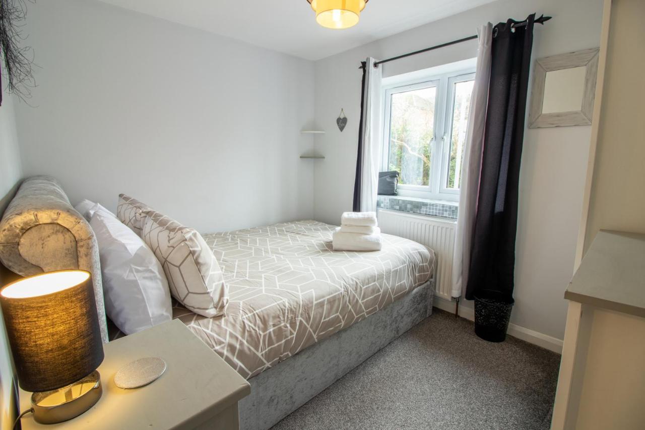 Modern & Cosy- Ideal For Small Families & Couples بركسهام المظهر الخارجي الصورة